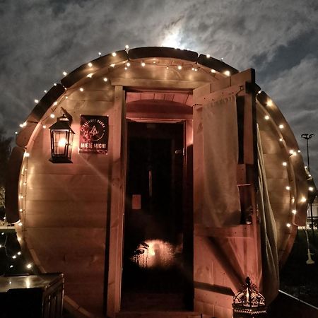 Ruhig Gelegene, Top Moderne Ferienwohnung - Hot Tub Und Sauna Gegen Aufpreis Neuhaus an Der Eger Экстерьер фото