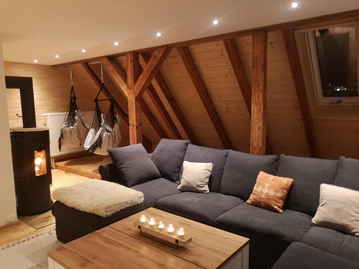 Ruhig Gelegene, Top Moderne Ferienwohnung - Hot Tub Und Sauna Gegen Aufpreis Neuhaus an Der Eger Экстерьер фото
